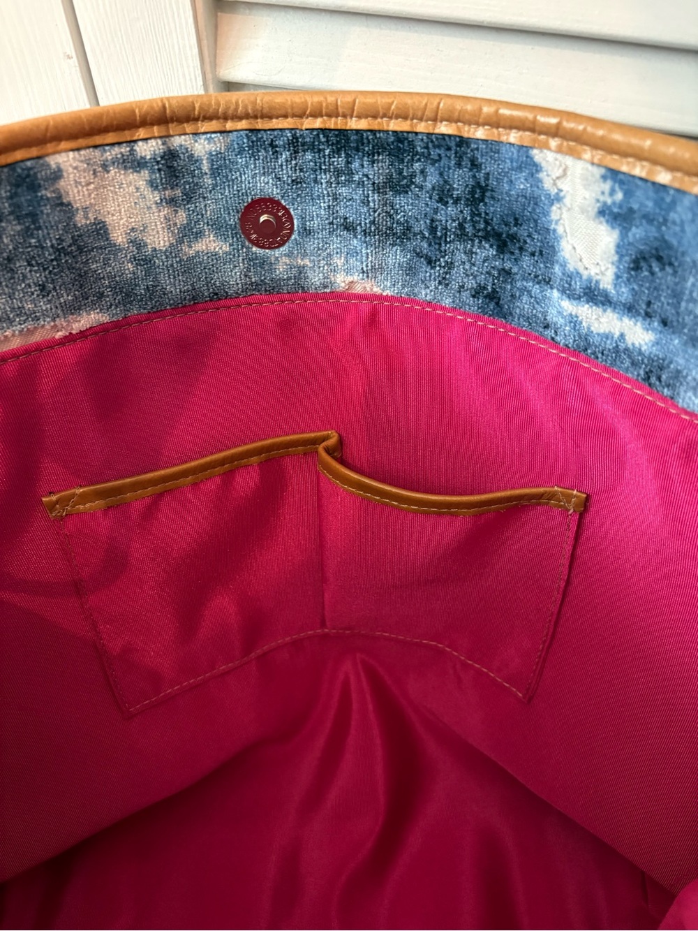 Glenda Gies Olivia blue tie-dye Velvet Chanel - Picture 5 of 6